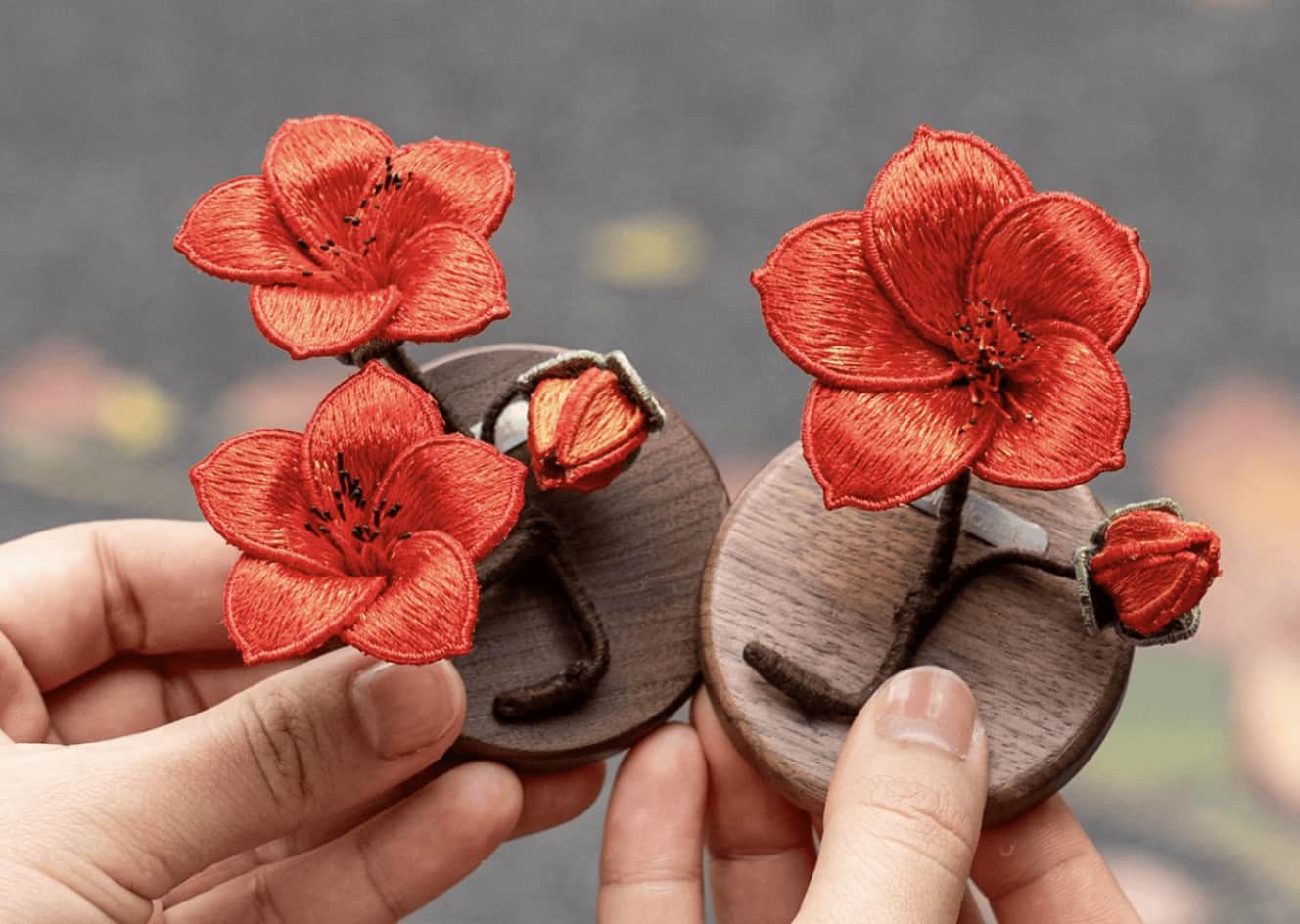 Guangzhou Embroidery Red Kapok Refrigerator Magnet (Single/Double Flower Design)